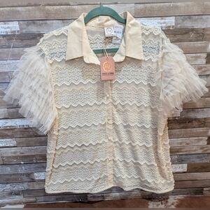 NWT Grace & Emma Hometown Honey Lace Button Down W Tulle Sleeve Collared Top